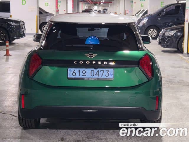 Mini Cooper Electric, 2024