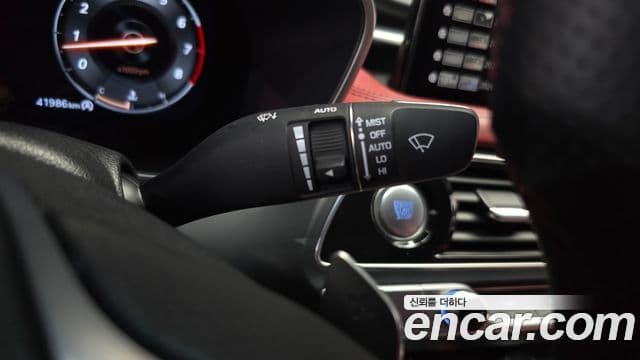 Genesis G70 2021 — Photo 12/41