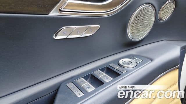 Genesis GV80 2022 — Photo 22/33