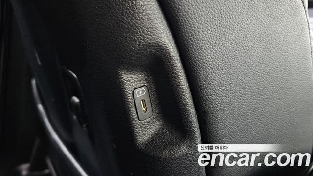 Kia Sportage 2021 — Photo 29/31