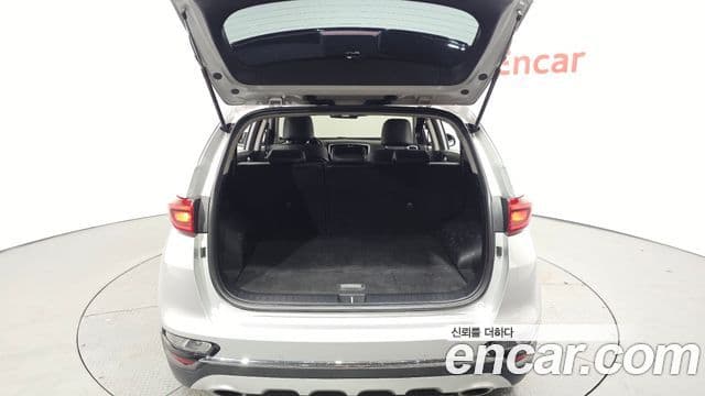 Kia Sportage The Bold 2021 — Şəkil 19/33