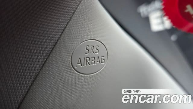 Toyota RAV4 2020 — ფოტო 24/37