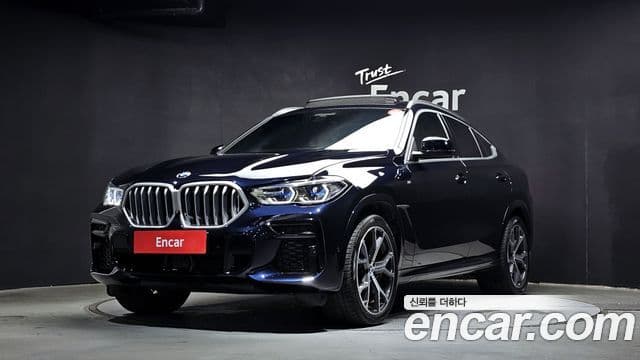 BMW X6 2023 — Photo 6/20