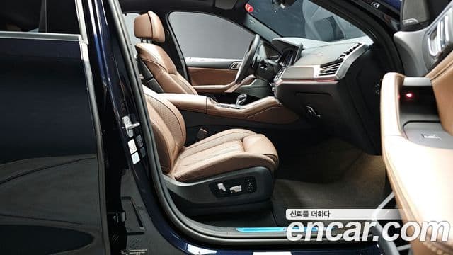 BMW X6 2023 — Photo 15/20