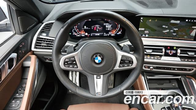 BMW X6 2023 — Photo 9/20