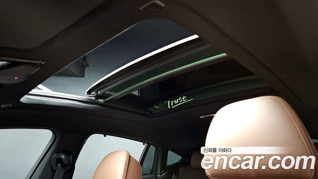 BMW X6 2023 — Photo 10/20