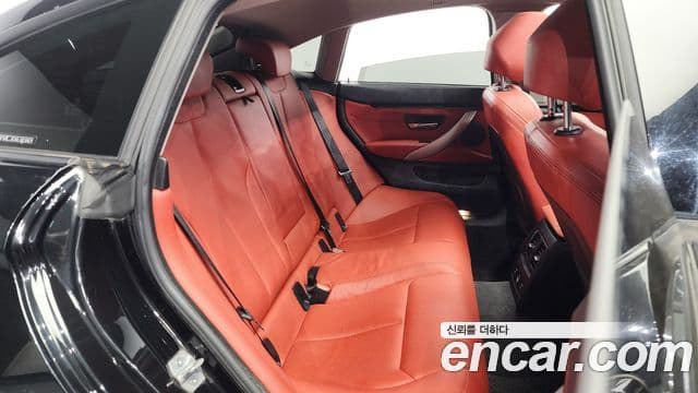 BMW 4 Series 2020 — ფოტო 12/20