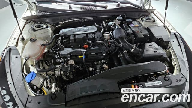 Kia K5 2024 — Photo 12/20
