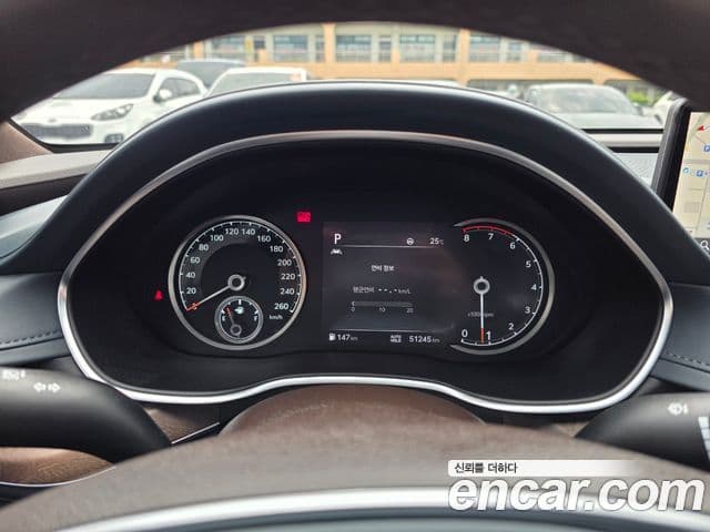 Genesis Electrified G80 2020 — ფოტო 8/20