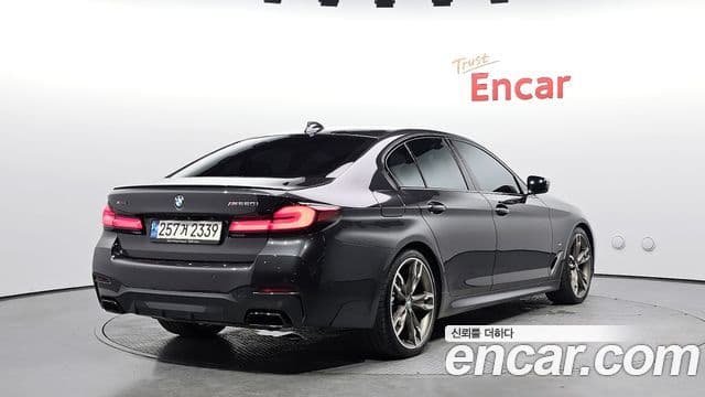 BMW 5 Series 2021 — Şəkil 2/20