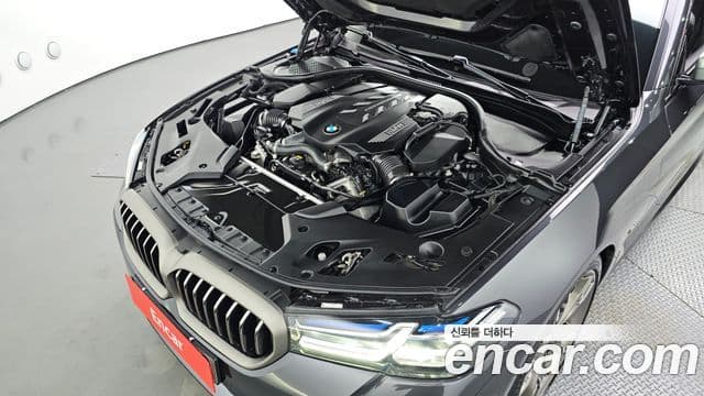 BMW 5 Series 2021 — Şəkil 6/20