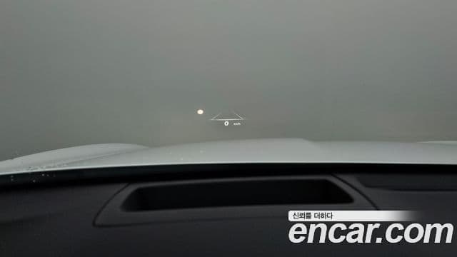 Genesis GV70 2024 — ფოტო 19/20