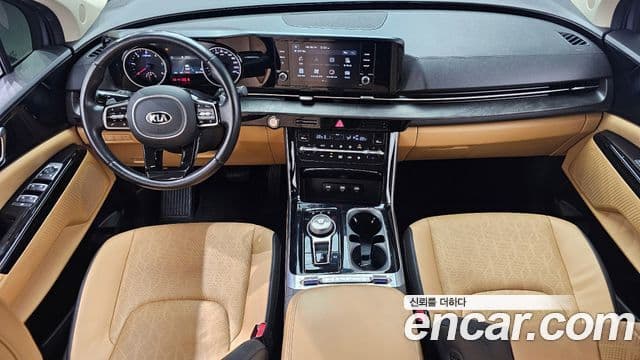Kia Carnival 2020 — ფოტო 7/20