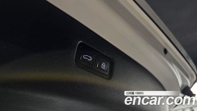 Genesis GV80 2020 — Şəkil 19/20