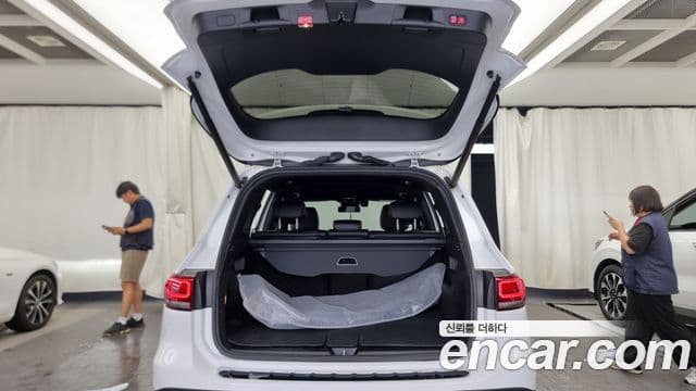 Mercedes-Benz GLB-Class 2021 — ფოტო 20/20