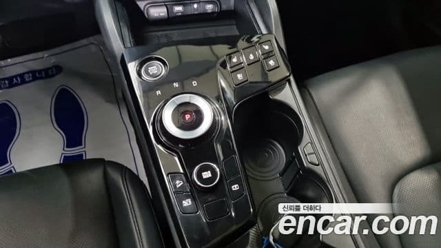 Kia Sportage 2021 — Şəkil 14/18