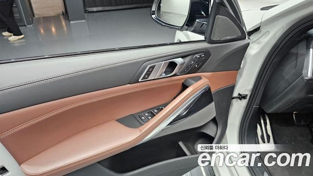BMW X6 2024 — Photo 6/31