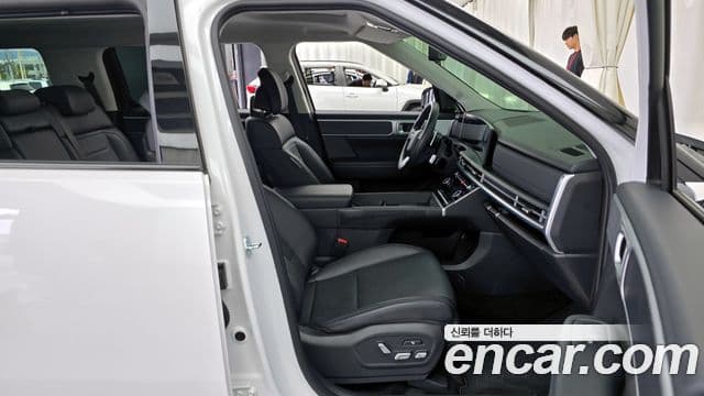 Hyundai Santa Fe 2023 — Фото 11/20