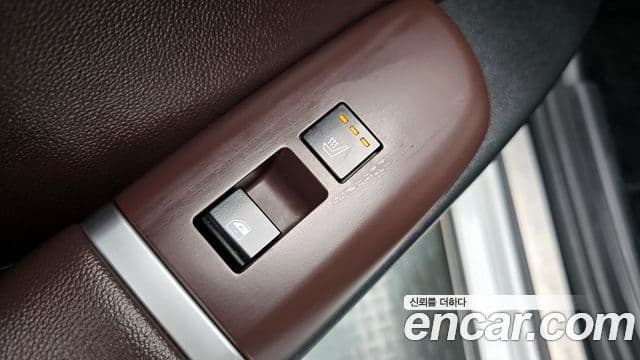 Hyundai Grandeur 2023 — фото 18 из 20