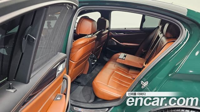BMW 5 Series 2021 — ფოტო 10/20