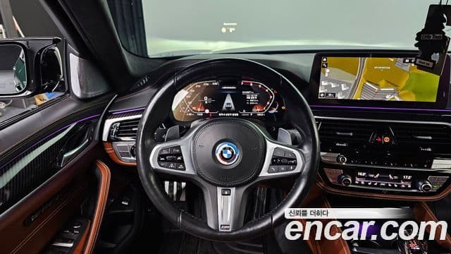 BMW 5 Series 2021 — ფოტო 2/20