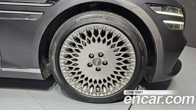 Genesis G80 2020 — Photo 4/20