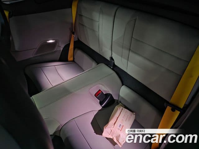 Porsche 911 2023 — Photo 16/20