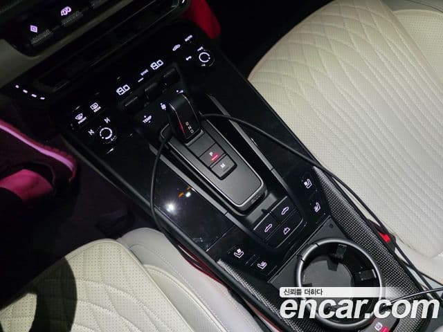 Porsche 911 2023 — Photo 3/20