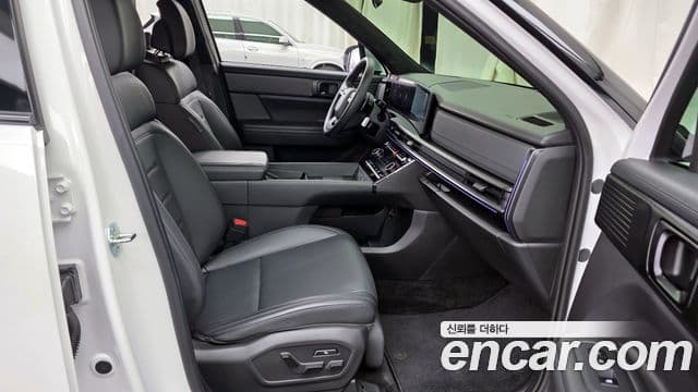 Hyundai Santa Fe 2023 — Фото 11/20