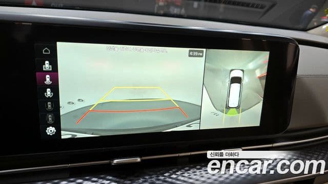 Kia Carnival 2022 — ფოტო 14/20