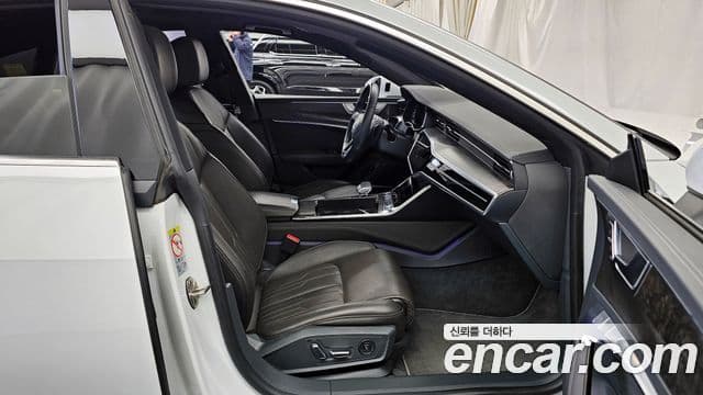 Audi A7 2020 — Şəkil 11/20