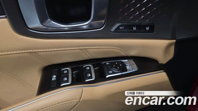 Kia Sorento 2023 — Фото 17/20