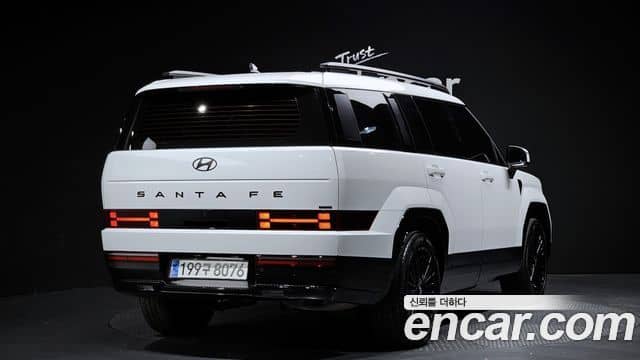 Hyundai Santa Fe, 2023