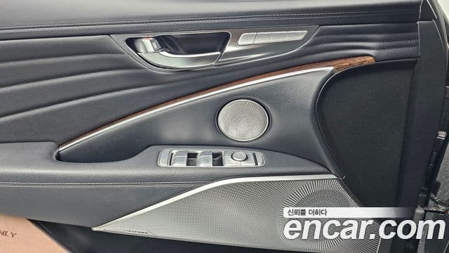 Kia The K9 2018 — Şəkil 16/20