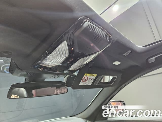 BMW 5 Series 2022 — Photo 13/20
