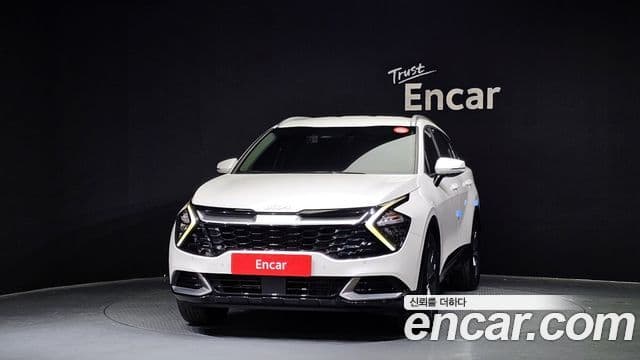 Kia Sportage 2021 — Фото 3/20