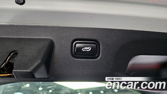 Kia Sportage 2021 — Фото 19/20