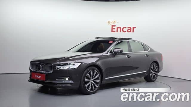 Volvo S90, 2022