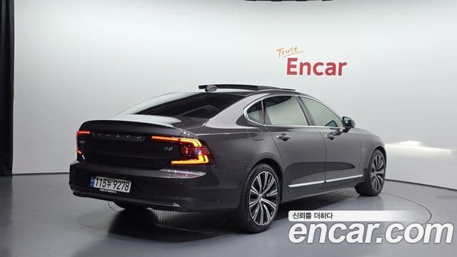 Volvo S90 2022 — ფოტო 12/20