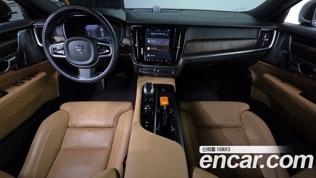 Volvo S90 2022 — ფოტო 13/20
