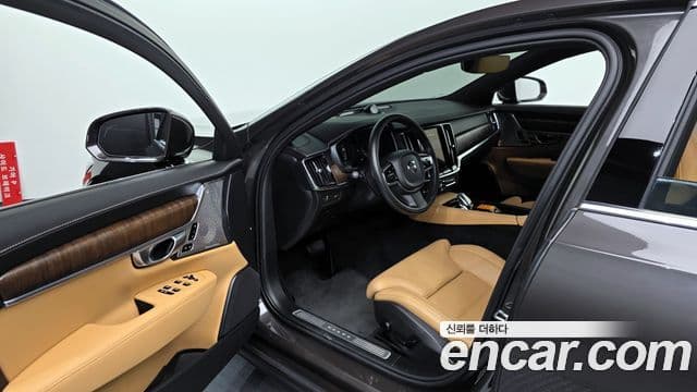 Volvo S90 2022 — ფოტო 10/20