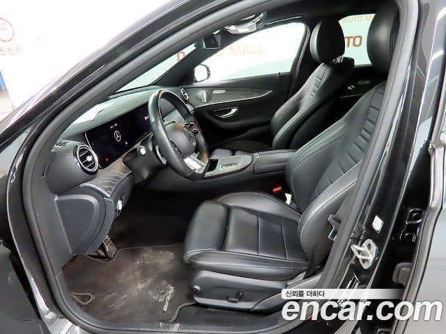 Mercedes-Benz E-Class 2020 — ფოტო 20/20