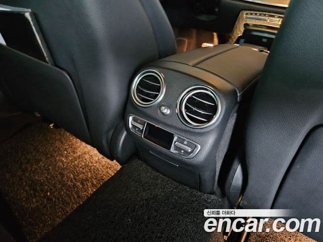 Mercedes-Benz E-Class 2020 — ფოტო 9/20