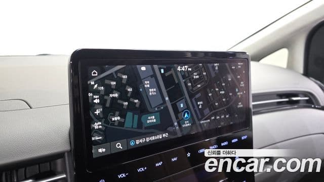 Hyundai Staria 2021 — ფოტო 15/20