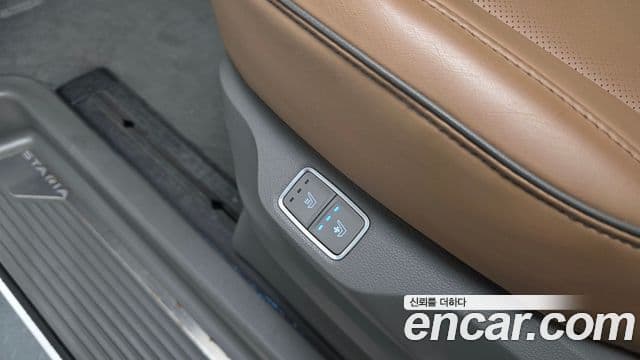 Hyundai Staria 2021 — ფოტო 19/20