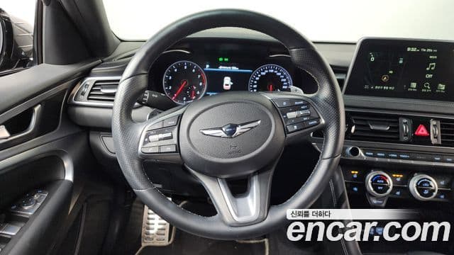 Genesis G70 2019 — Şəkil 13/20