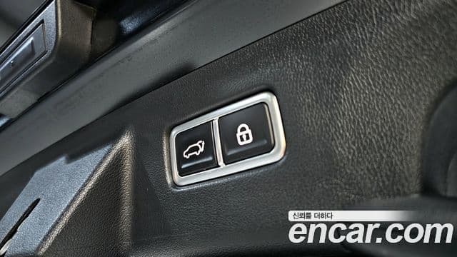 Kia Sorento 2023 — Şəkil 19/20