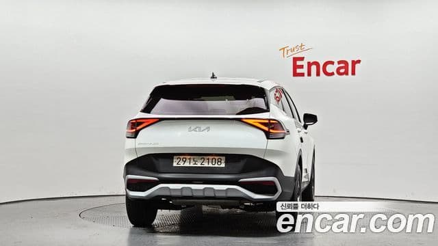 Kia Sportage 2021 — Photo 5/20