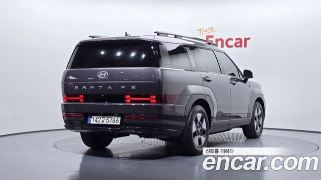 Hyundai Santa Fe 2023 — Photo 19/20
