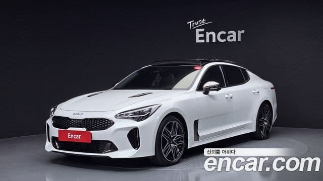 Kia Stinger 2022 — Şəkil 1/20